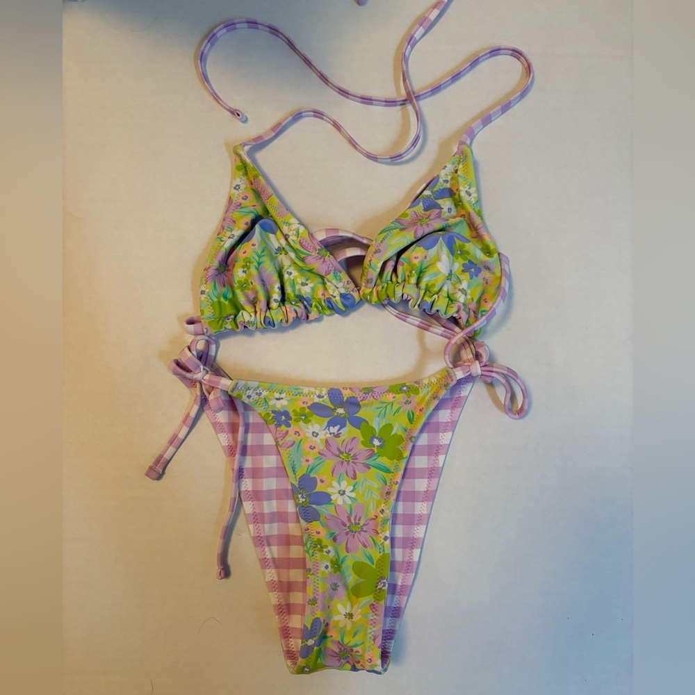 Wild & Fable Floral and Gingham Reversible Bikini Set, size XXS